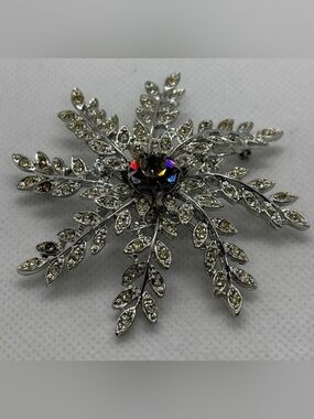 SARAH COVENTRY VINTAGE “EVENING SNOWFLAKE” BROOCH